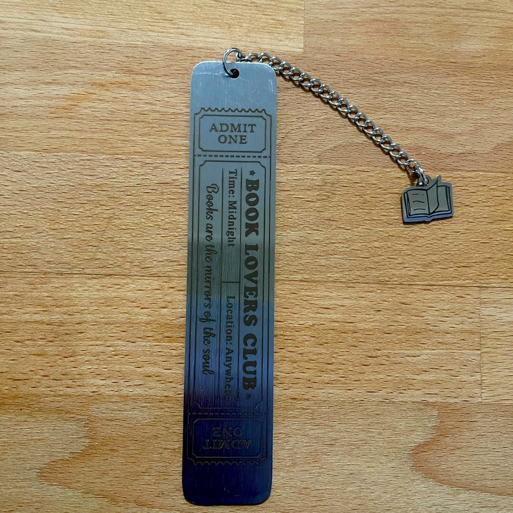 Book Lovers Club Silver Bookmark - Picture 2 of 3